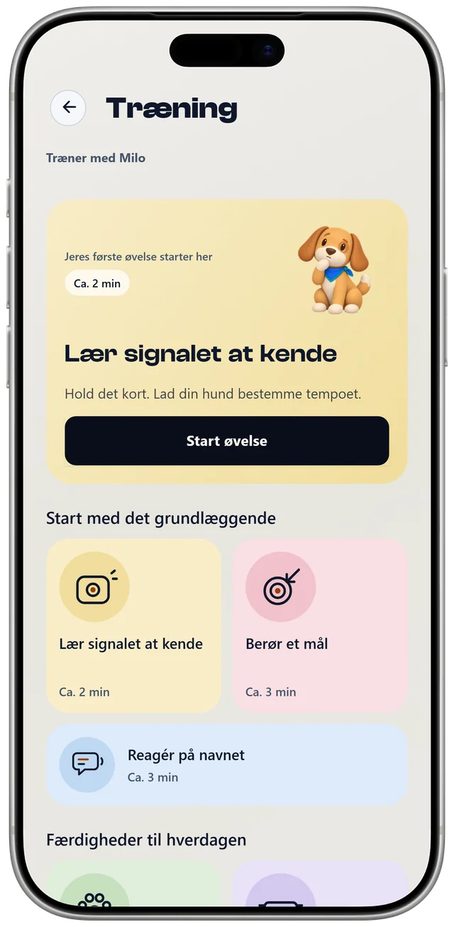 Træningsskærmen for Milo i NutriPet med en første øvelse, der hedder »Lær signalet at kende«, og en liste over hverdagsfærdigheder.